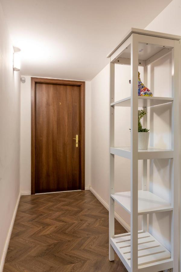 Deluxe Akacfa Apartments In The Heart Of Budapest Esterno foto