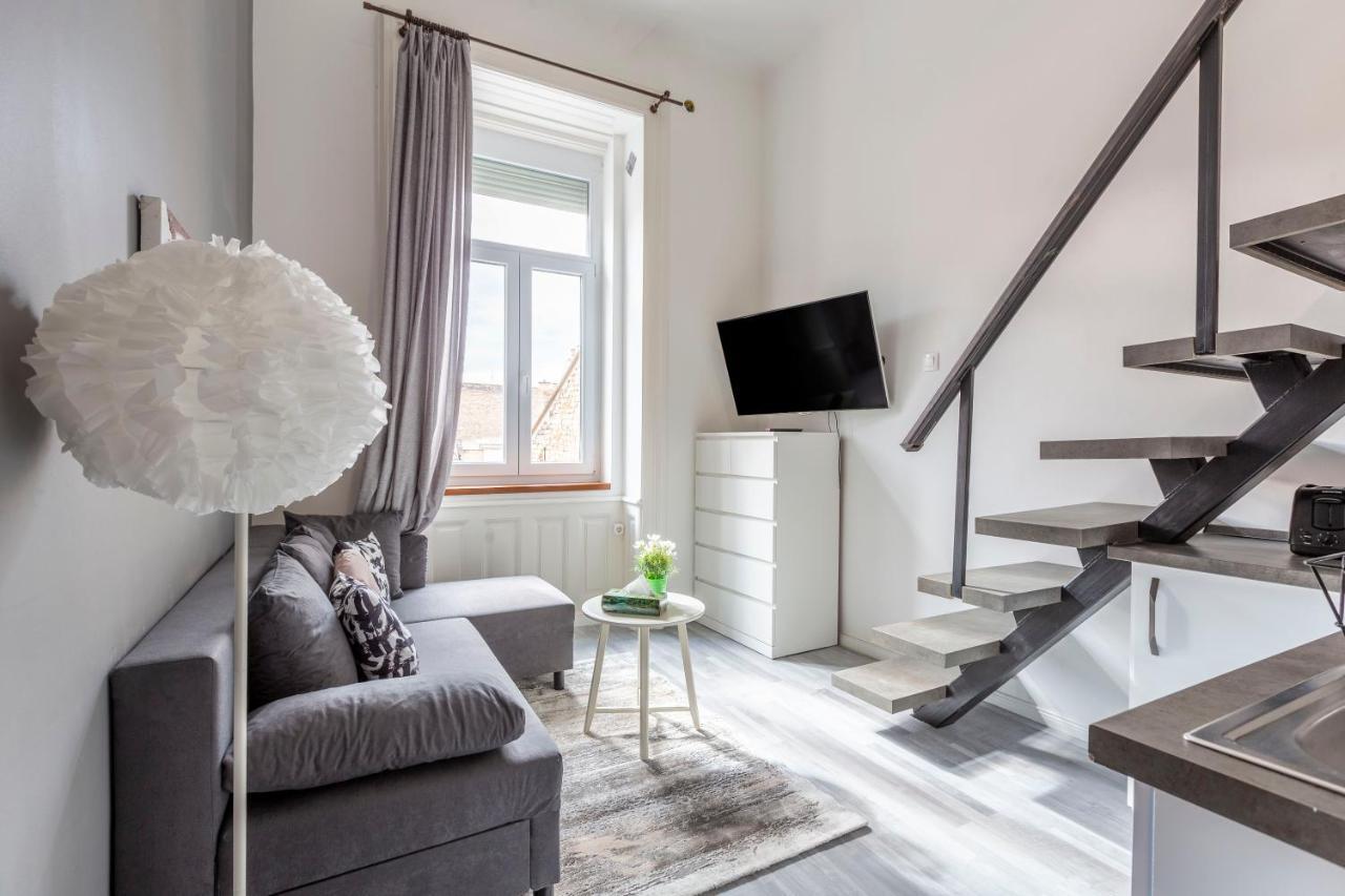Deluxe Akacfa Apartments In The Heart Of Budapest Esterno foto