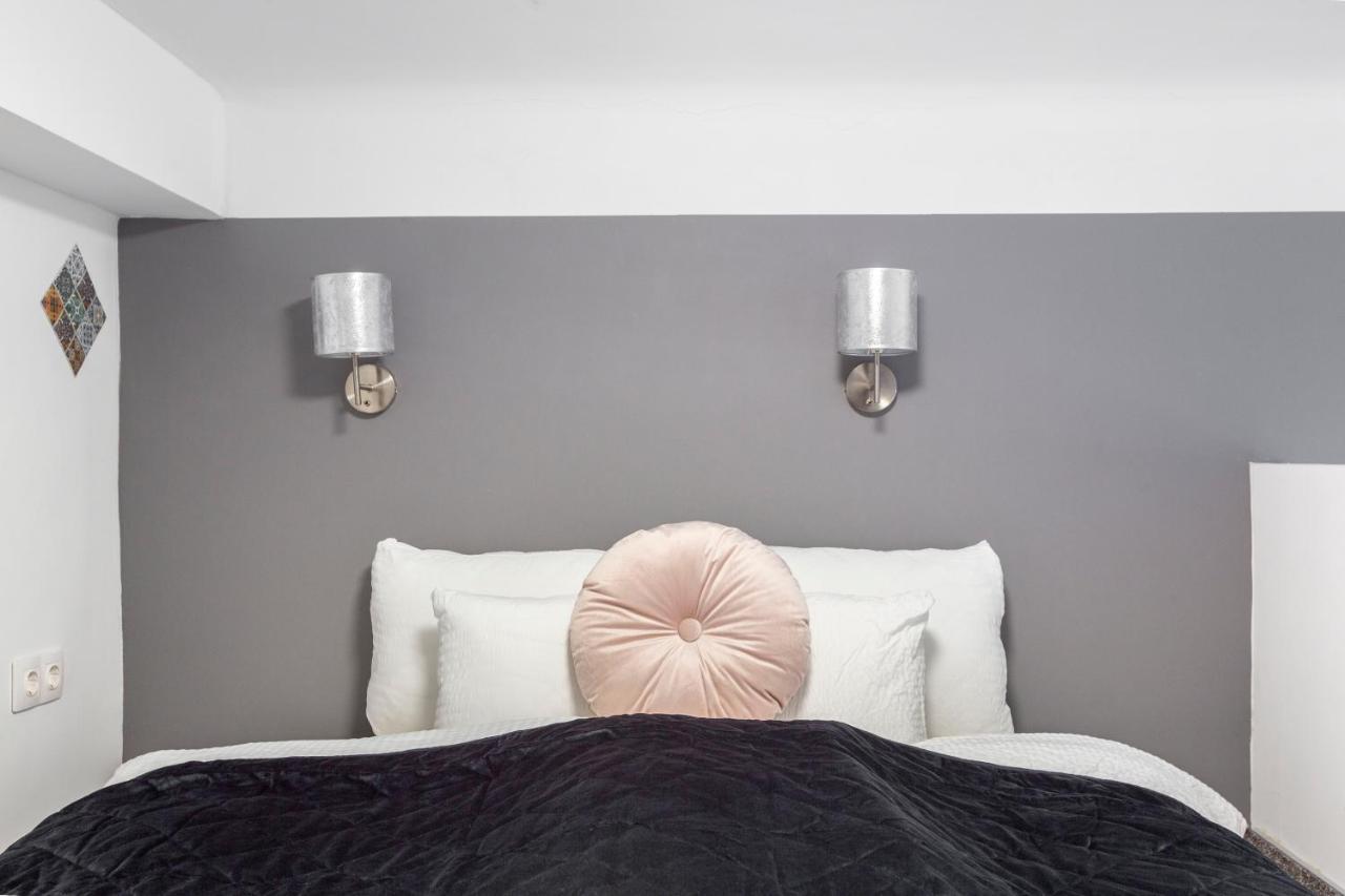 Deluxe Akacfa Apartments In The Heart Of Budapest Esterno foto